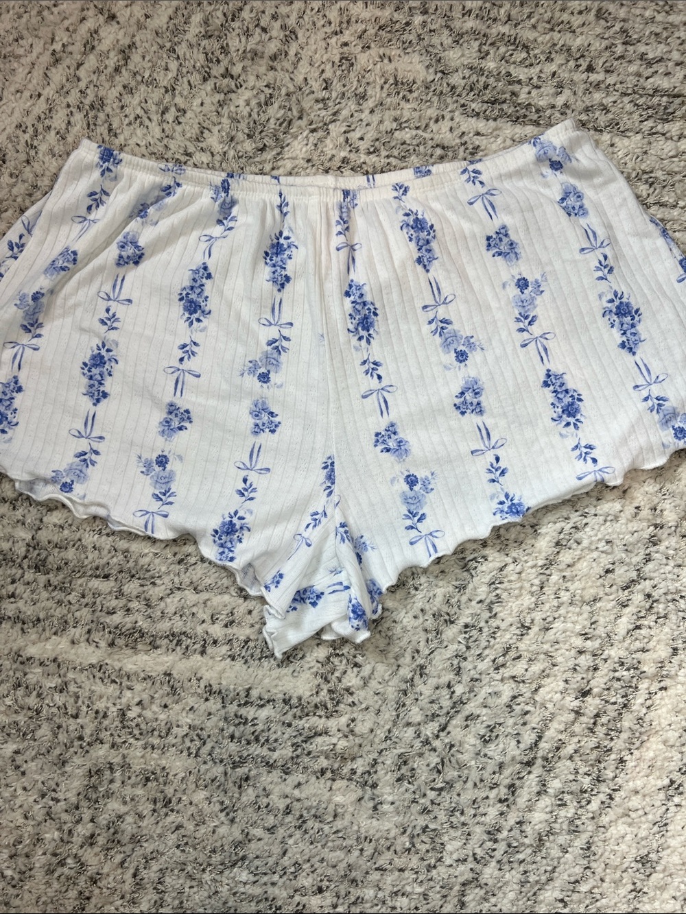 Auden White Lounge Shorts with Blue Floral Print
